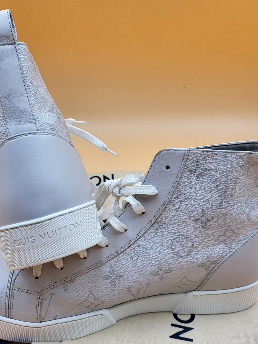 Louis Vuitton Match Up Sneaker Gray LV Monogram Leather, Authentic!! - Picture 10 of 16